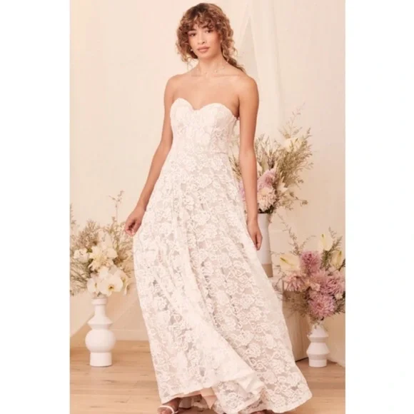 Lulus | Dresses | New With Tags Lulus White Lace Bustierstrapless Maxi Dress | Poshmark Lulus | Dresses | New With Tags Lulus White Lace Bustierstrapless Maxi Dress | Poshmark